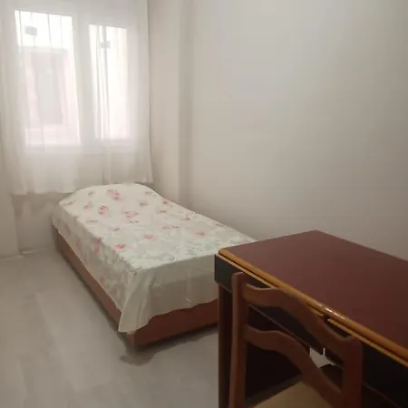 Serefvural Apartamento *