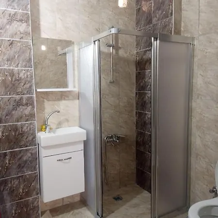 Serefvural Apartment